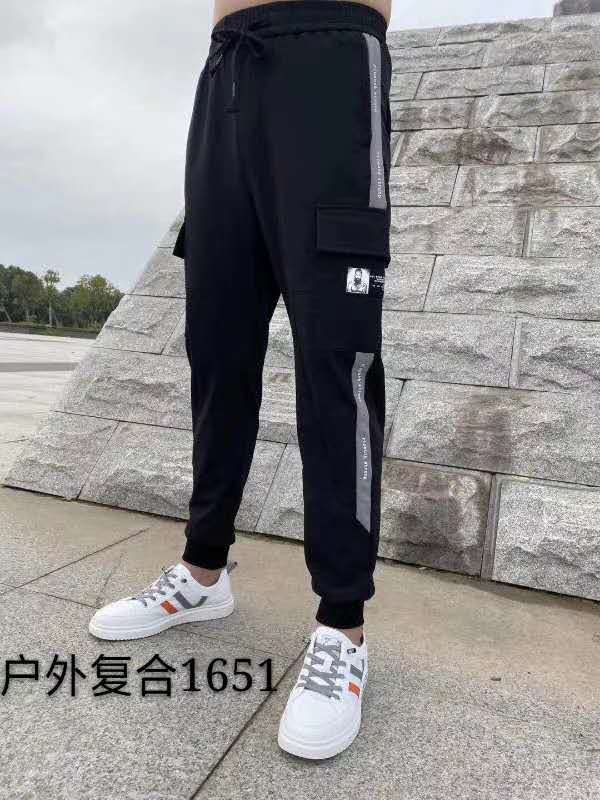 易户外休闲裤89元