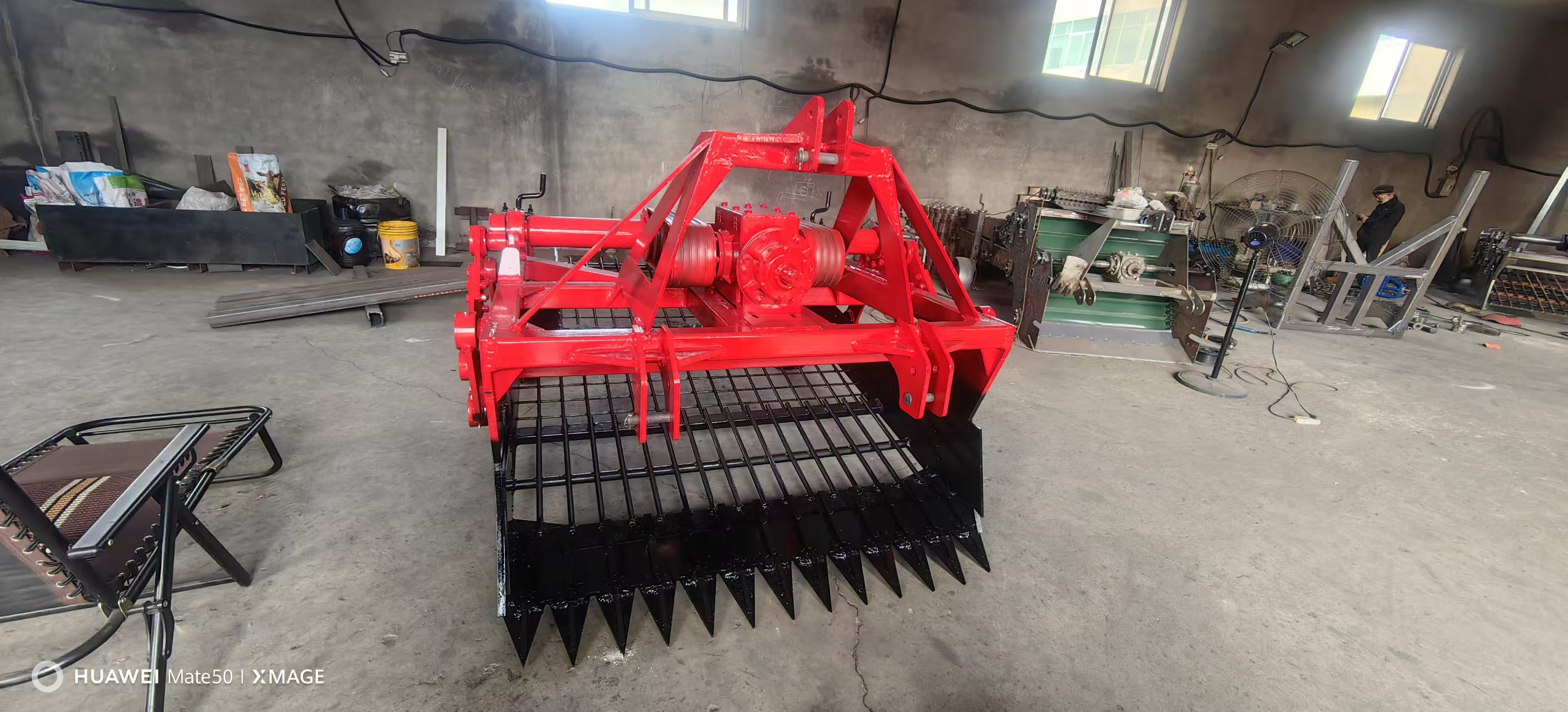 1.6皮带款丹参收货机，寄卖价11000元，支付微信（15269230089）可